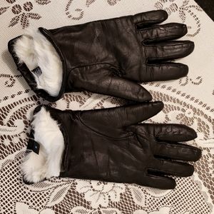 Black leather fur lined gloves
